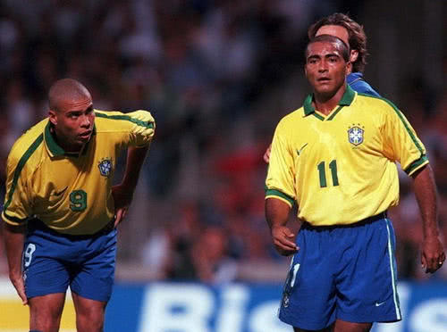 评估一名2 评估一名2